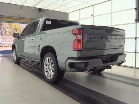 Used 2019 Chevrolet Silverado 1500 High Country w/ High Country Premium Package RWD image 8
