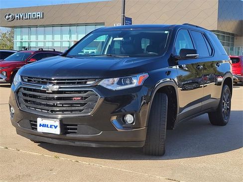 Used 2019 Chevrolet Traverse RS w/ LPO, Cargo Package image 2