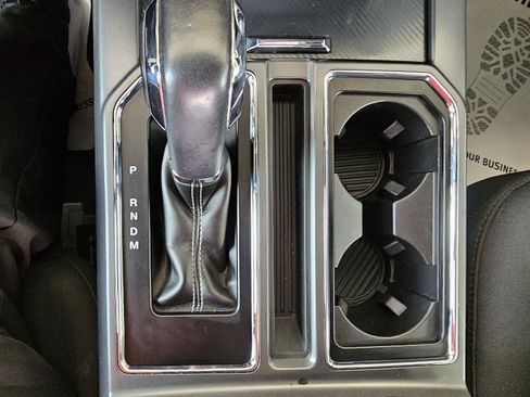 Used 2019 Ford F150 XLT w/ Equipment Group 302A Luxury AWD/4WD image 25