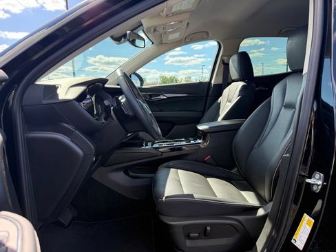 Used 2023 Buick Envision Essence AWD/4WD image 14