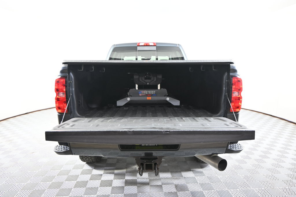 Used 2019 Chevrolet Silverado 3500 High Country w/ Duramax Plus Package AWD/4WD image 6