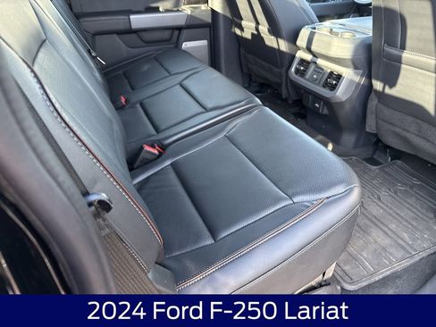 Used 2024 Ford F250 Lariat w/ Chrome Package image 14