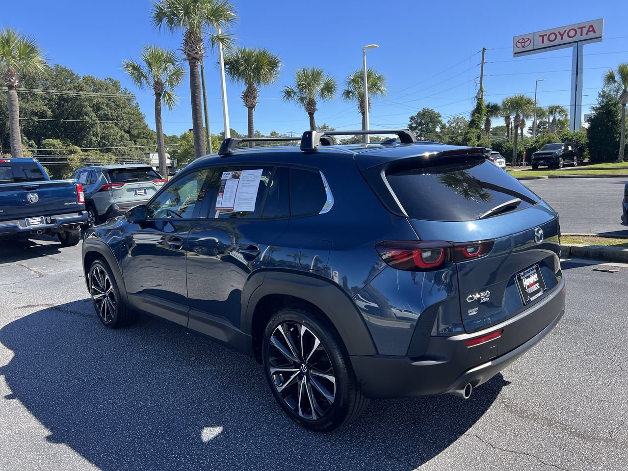 Used 2025 MAZDA CX-50 AWD 2.5 S w/ Weather Package image 8