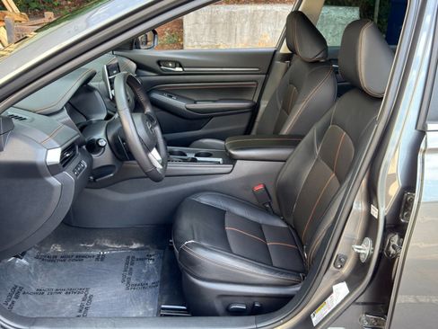 Used 2022 Nissan Altima 2.5 SR FWD image 15