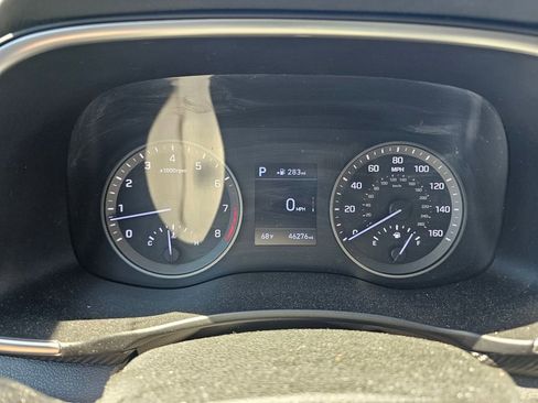 Used 2019 Hyundai Tucson SE AWD/4WD image 2