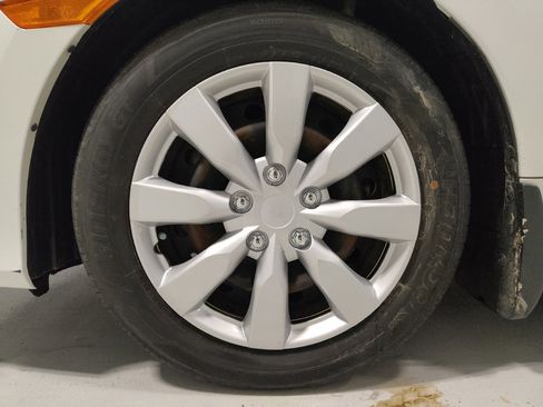 Used 2020 Honda Civic LX image 31