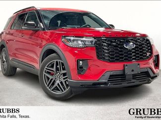 Used 2025 Ford Explorer ST video 1