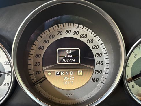 Used 2012 Mercedes-Benz C 300 4MATIC Sedan image 16