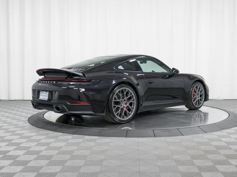 New 2026 Porsche 911 Carrera 4S image 7