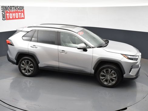 Used 2023 Toyota RAV4 Limited image 24