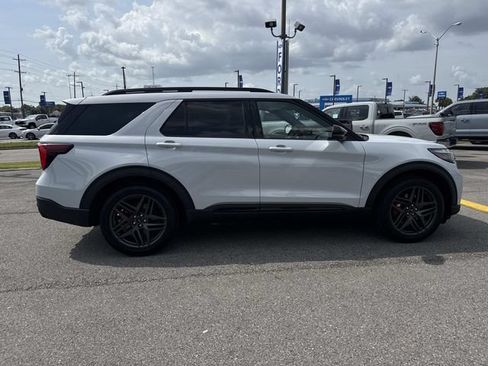 New 2026 Ford Explorer ST w/ Sun And Sound Package RWD image 4
