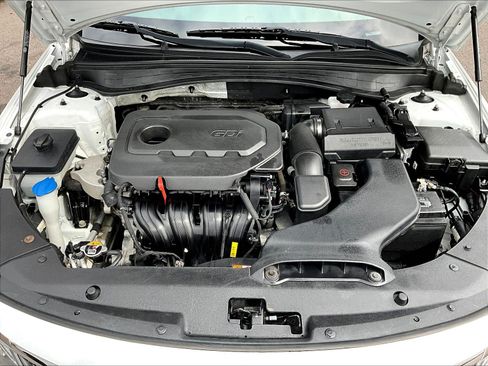 Used 2019 Kia Optima LX FWD image 29