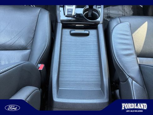 Used 2019 Honda Pilot Elite image 15