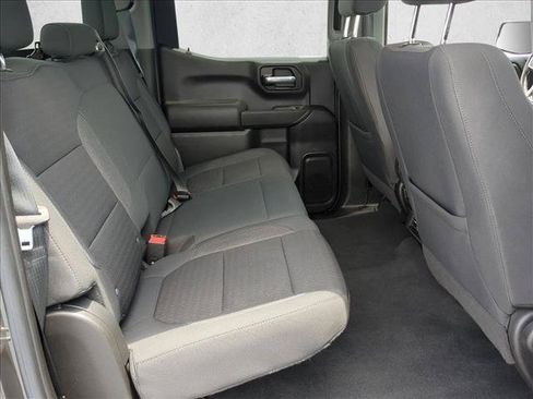 Used 2021 Chevrolet Silverado 1500 LT RWD image 19