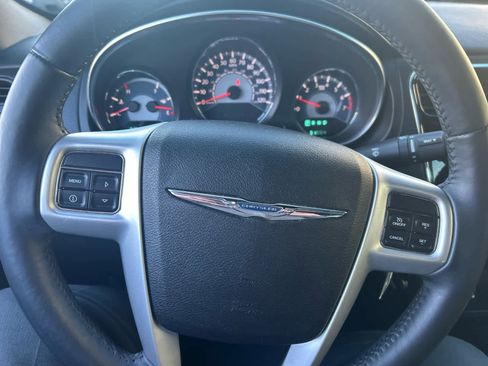 Used 2013 Chrysler 200 Touring image 13