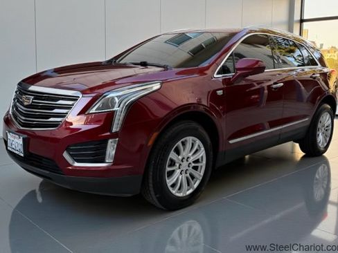 Used 2017 Cadillac XT5 FWD w/ LPO, Wheel Lock Package image 10