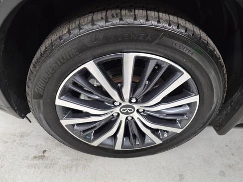 Used 2023 INFINITI QX60 Sensory w/ Vision Package FWD image 9