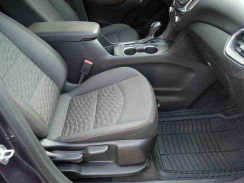 Used 2019 Chevrolet Equinox LT image 20