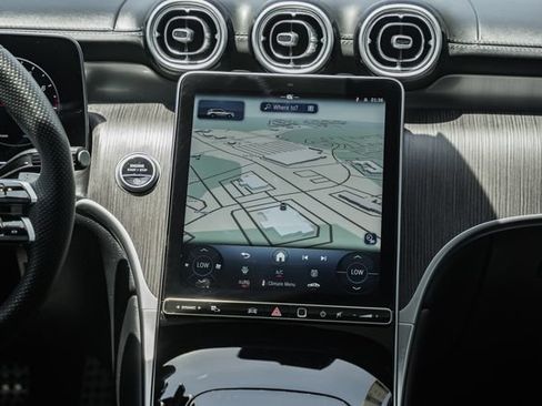 Certified 2025 Mercedes-Benz GLC 300 4MATIC w/ AMG Line image 21