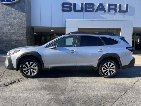 New 2025 Subaru Outback Premium w/ Popular Package #1A image 2