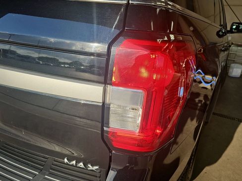 Used 2024 Ford Expedition Max XLT AWD/4WD image 35