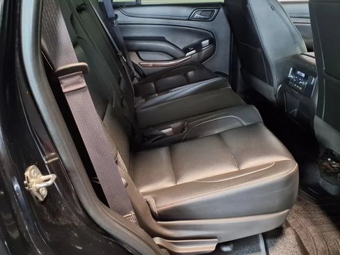 Used 2017 GMC Yukon SLT w/ Open Road Package AWD/4WD image 11