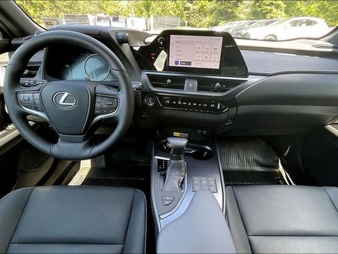 Certified 2023 Lexus UX 250h F Sport AWD/4WD image 7