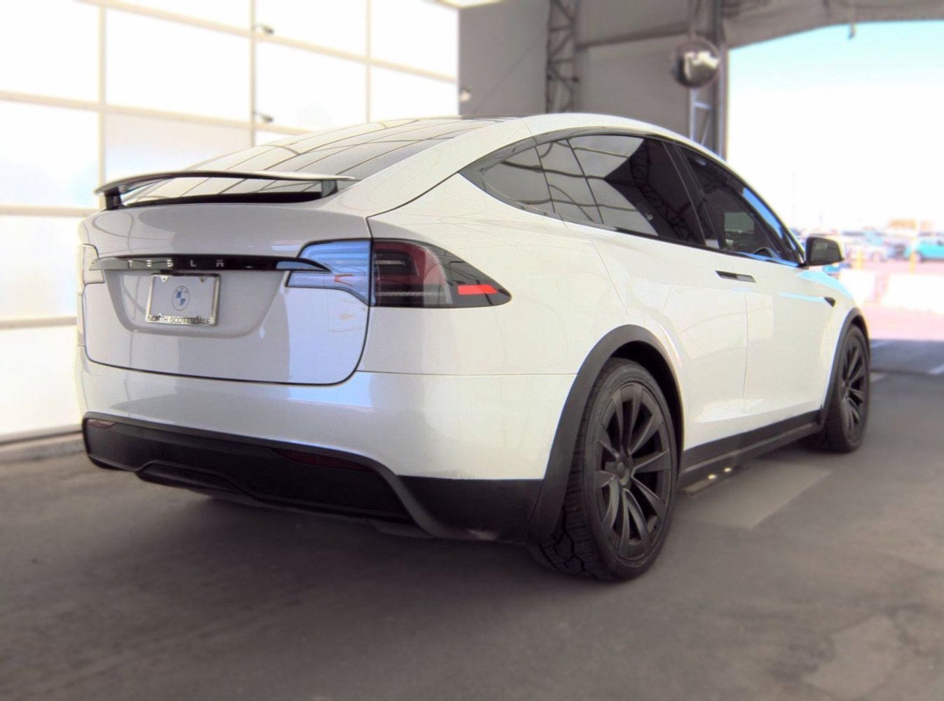 Used 2023 Tesla Model X AWD/4WD image 4