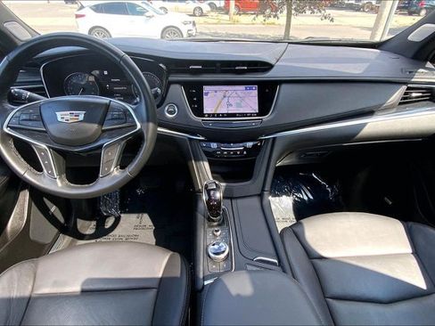 Used 2024 Cadillac XT5 Premium Luxury w/ Technology Package AWD/4WD image 14