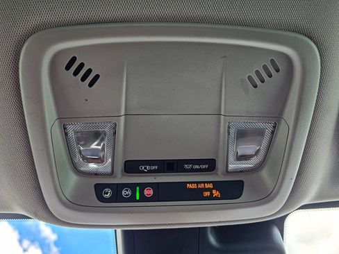 Used 2024 Chevrolet Malibu LT FWD image 25