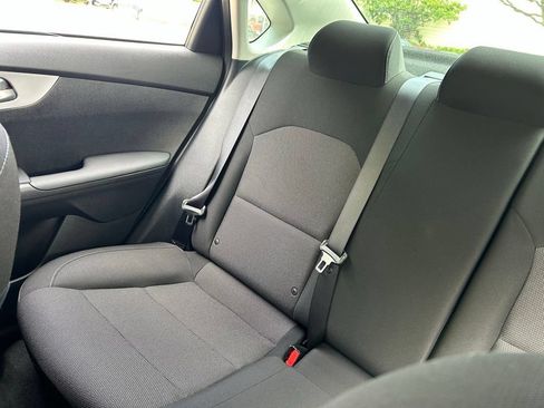 Used 2024 Kia Forte LXS w/ LXS Technology Package FWD image 13