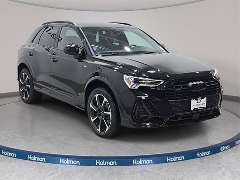 Used 2025 Audi Q3 2.0T Premium Plus w/ Premium Plus Package image 4