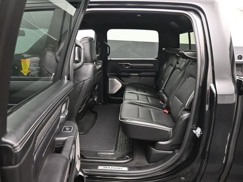 Used 2020 RAM 1500 Limited w/ Black Appearance Package image 39