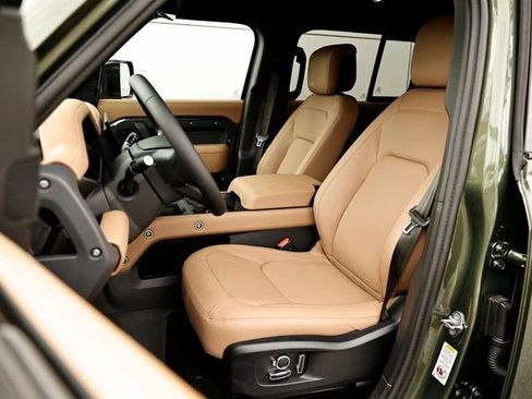 New 2026 Land Rover Defender 130 S image 27