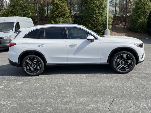 New 2026 Mercedes-Benz GLC 300 image 5