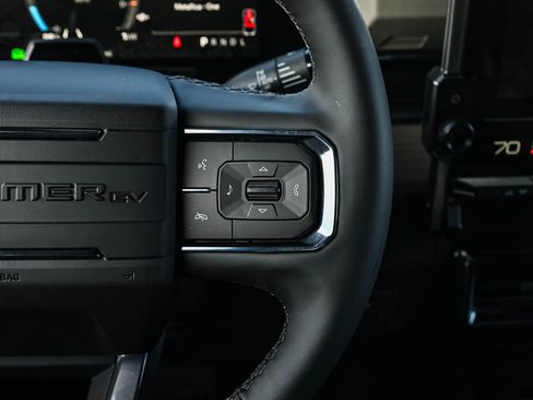 New 2026 GMC Hummer EV 3X w/ LPO, Dark Essentials Package image 19