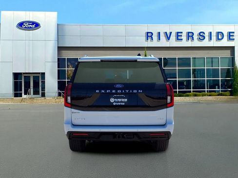 New 2026 Ford Expedition Max Active AWD/4WD image 6
