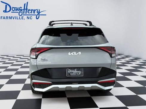 Used 2024 Kia Sportage SX image 4