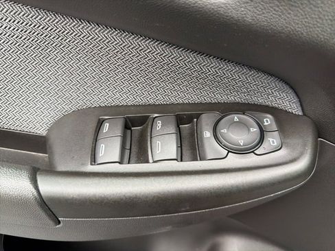 Used 2024 Chevrolet TrailBlazer LT image 16