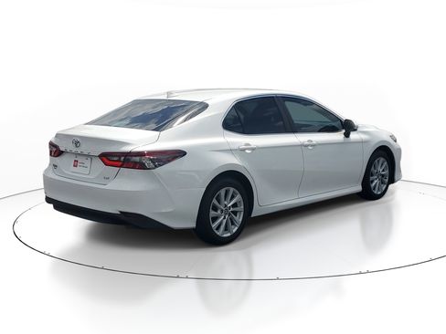 Certified 2023 Toyota Camry LE image 6