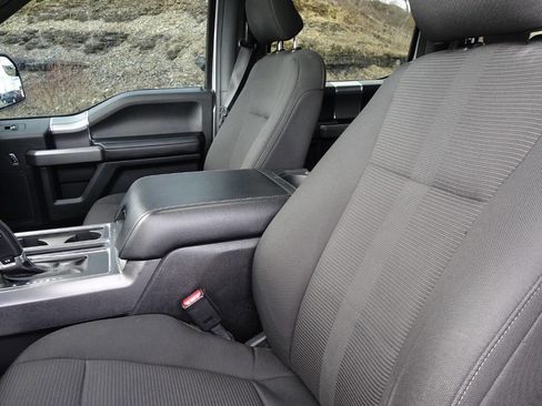 Used 2016 Ford F150 XLT w/ Equipment Group 302A Luxury image 19