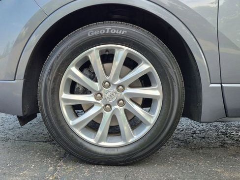 Used 2019 Buick Envision Essence FWD image 22