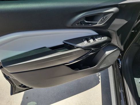 New 2026 Chevrolet Trax LT w/ Driver Confidence Package FWD image 9