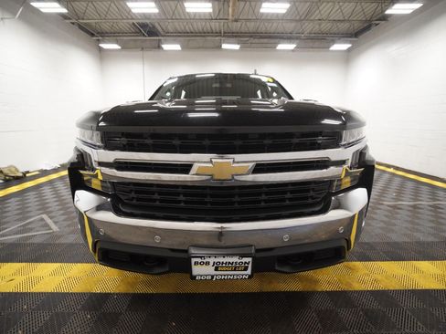 Used 2019 Chevrolet Silverado 1500 LT w/ All-Star Edition AWD/4WD image 16
