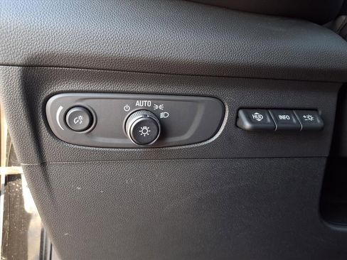 Certified 2023 Buick Envision Avenir image 28