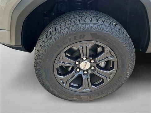 Used 2023 GMC Canyon Elevation w/ Convenience Package RWD image 24