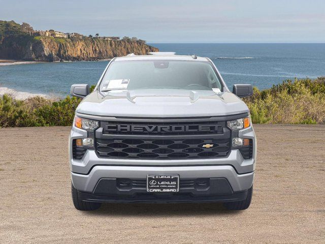 Used 2023 Chevrolet Silverado 1500 Custom AWD/4WD image 2