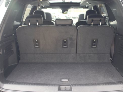 Certified 2025 Buick Enclave Sport Touring w/ Power Package image 8