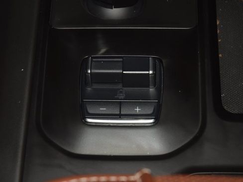 Used 2024 GMC Sierra 1500 Denali Ultimate image 35