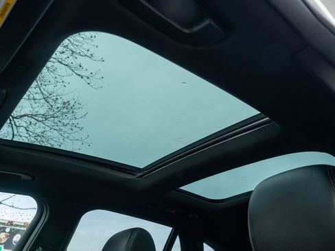 Used 2020 Mercedes-Benz GLC 300 GLC 300 image 27